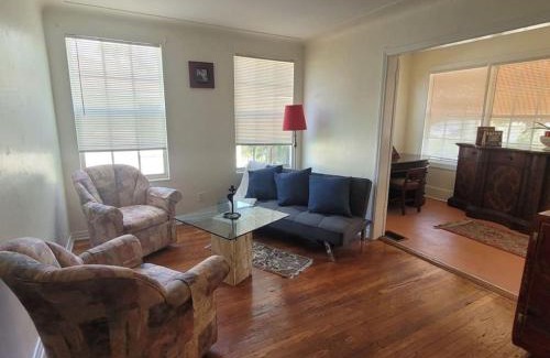 Crescent Lake Apartment | Lakeview Apt at Crescent Lake