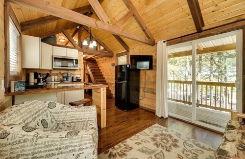Indian Point Cabin | Lakeview Campground