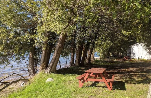 South Bruce Peninsula RV Rental | Lakeview campsite F