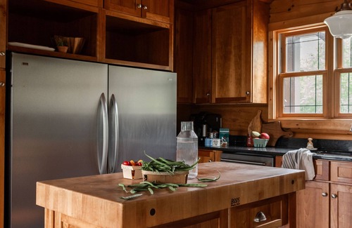 Tofte Cabin | Lakeview Lutsen Cabin, Sauna, Fire pit, Minutes to Ski