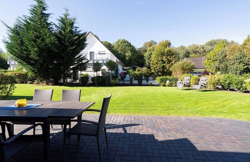 Ratekau Apartment | Land Idyll Warnsdorf - Apartment "Red"