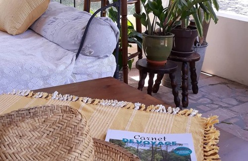 Aillas Bed & Breakfast | Landes" guest room with private Nordic bath