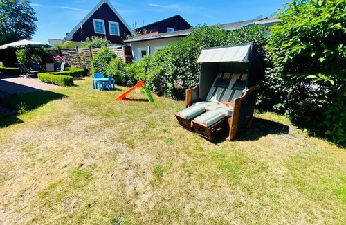 Ostseebad Prerow House | Landhaus Mähl mit Sauna und Großem Grundstück mit Pwk-stellplätzen - Ostsee Landhaus Mähl mit Sauna