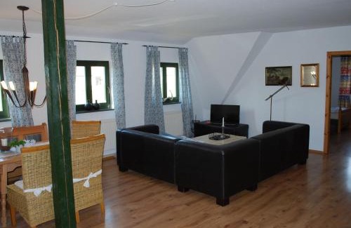 Dargun House | Landhaus mit Schwimmbad in Dargun