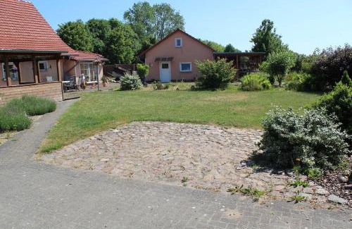 Loitz House | Landhaus Peene