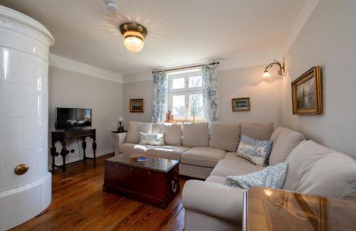 Ummanz Apartment | Landhaus Wusse Ferienwohnung Hiddensee