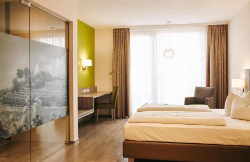 Flonheim Hotel | Landhotel im Klostereck Strubel-Roos