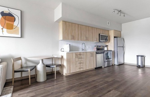 Northwest Portland Apartment | Landing | Amazing 1BD, Courtyard, Gym