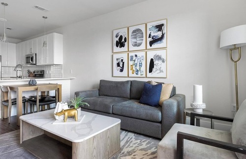 Wetmore Apartment | Landing | Amazing 1BD, Pool, Gym