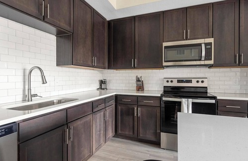 Palmetto Apartment | Landing at Gateway Commons - 2 Bedrooms in Elle.