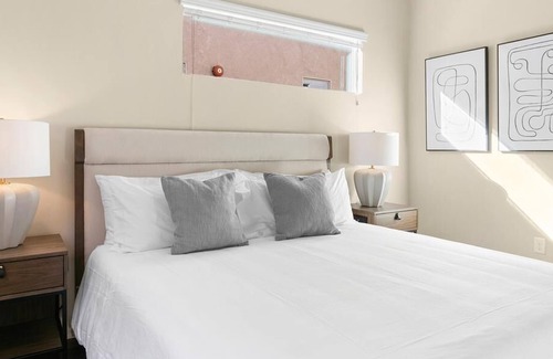 Sabino Vista Village Apartment | Landing at Sabino Vista II - 2 Bedrooms in Catalina Foothills