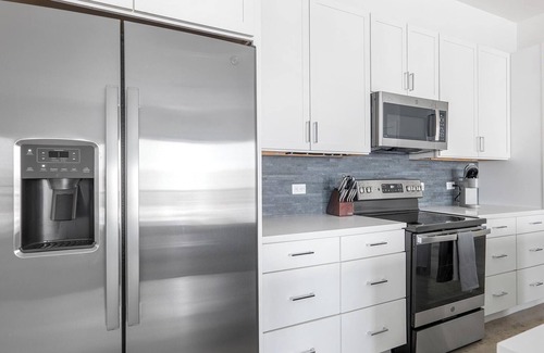 Austin Apartment | Landing at The Artesian at Bee Cave - 2 Bedroom.