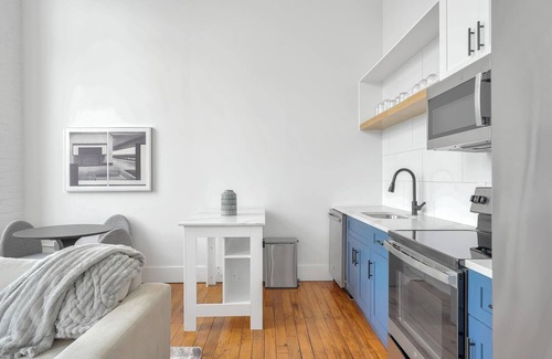 Greenville Apartment | Landing | Beautiful 2BD, Gym, Yoga Studio