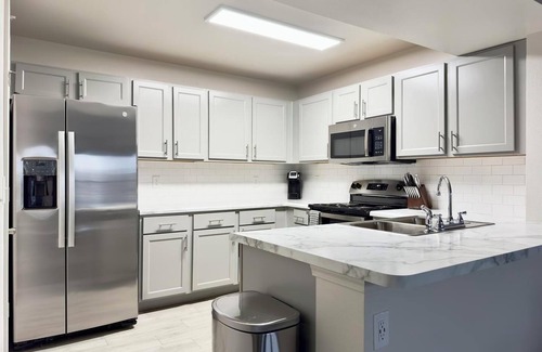 Belton Apartment | Landing | Incredible 1BD, Clubhouse, Pool