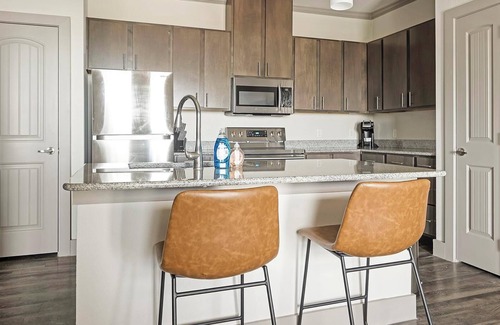 Manor Apartment | Landing | Incredible 1BD, Gym, Clubhouse