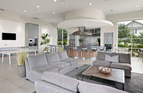 Buda Apartment | Landing | Incredible 1BD, Yoga Studio, Gym