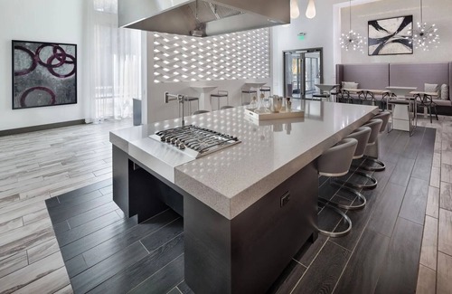 Central Business District Apartment | Landing | Modern 1BD, Gym, Rooftop Lounge