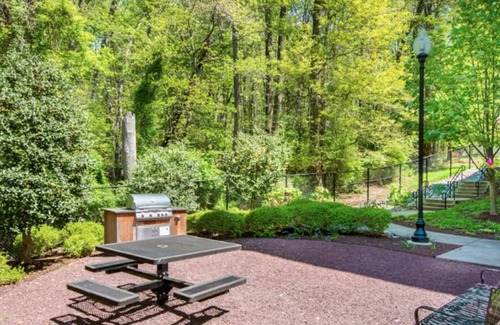 Chillum Apartment | Landing | Modern 1BD, Courtyard, Clubhouse