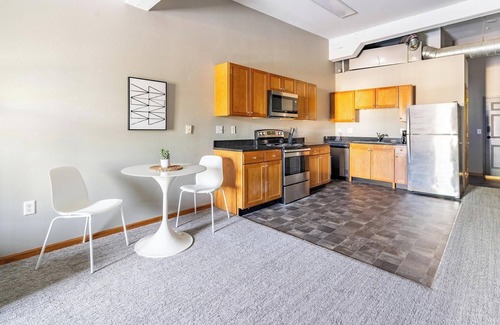 Leavenworth Apartment | Landing | Stunning 1BD, Courtyard
