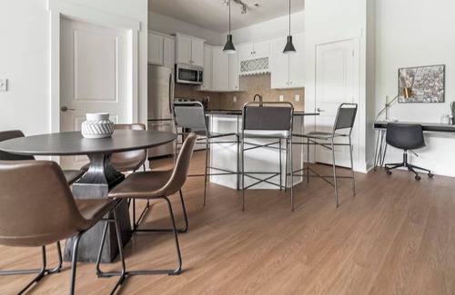 Cary Apartment | Landing | Stunning 2BD, Gym, Rooftop Lounge