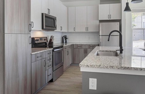 Mableton Apartment | Landing | Stunning 2BD, Pool, Rooftop Lounge