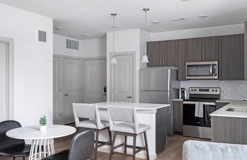 Pflugerville Apartment | Landing | Stylish 1BD, Clubhouse, Pool