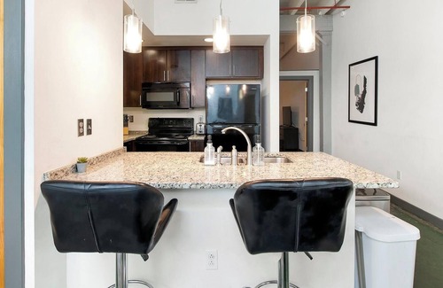 North Chesterfield Apartment | Landing | Stylish 1BD, Gym, Clubhouse