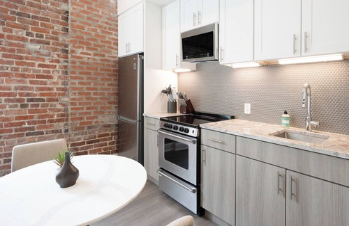 Five Points South Apartment | Landing | Stylish 2BD in Five Points South