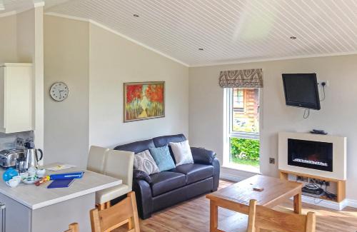 Norwich Resort | Langmere Lakes Lodges