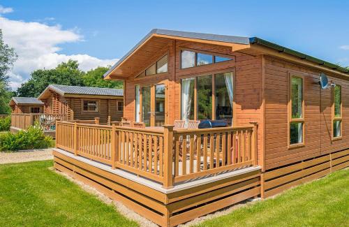 Norwich Resort | Langmere Lakes Lodges