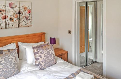 Norwich Resort | Langmere Lakes Lodges