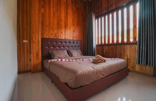 Chalermphrakiet Resort | Lanlom Cafe&Huaikon Homestay