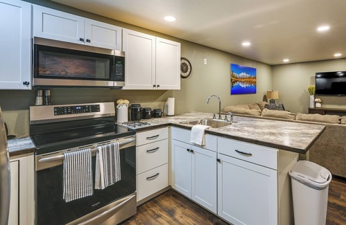 Laramie Apartment | Laramie Gem < 1/2 Mi to University of Wyoming!