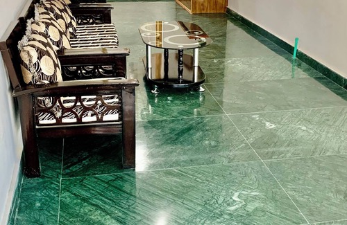 Leh House | Lardak Guest House , Close to main Bazar Leh,