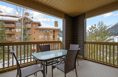 East Kootenay Condo | LARGE 2-Br 2-Ba | Ski In/Out | Pool & Hot Tubs | Central Upper Village Location