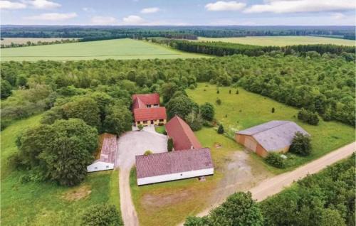Bording House | Large 30-Person Holiday Home With Pool And Spacious Activity Room - 5000