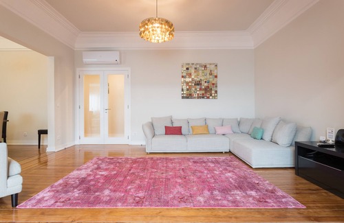 Santo Antonio Apartment | Large 5 Bedroom Apartment with Jacuzzi