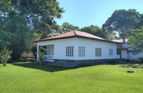 Jacone House | Large and comfortable house 600m from the beach in Saquarema