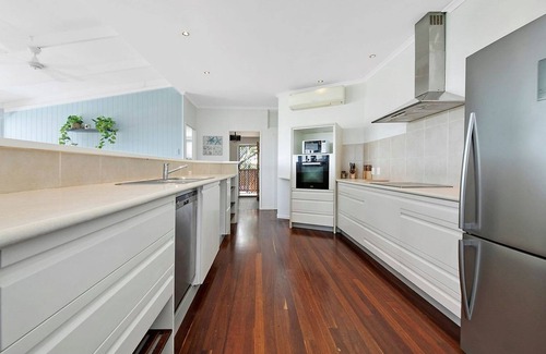 Yeppoon House | Large and lovely, awesome views and outlook!