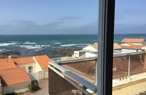 La Chaume Apartment | Large apartment, 2 bedrooms, quiet, magnificent sea and sunset views