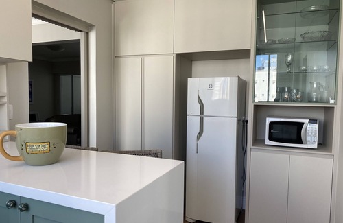 Barra Sul Apartment | Large apt 1 block from the sea, Av Brasil, 3 bedrooms, plus dep, private garage