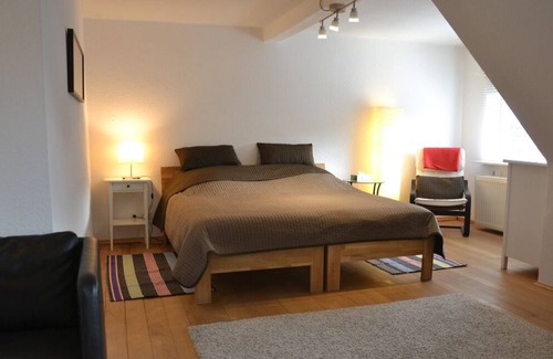 Mauenheim Apartment | Large attic, quiet and close to the center