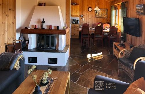 Ringsaker House | Large cabin at Sjusjøen with sauna, fireplace, view and cross-country skiing