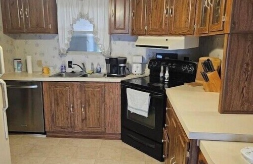 Hopeton Other | Large cozy cuntry home, pet friendly, ATV and hunter friendly.