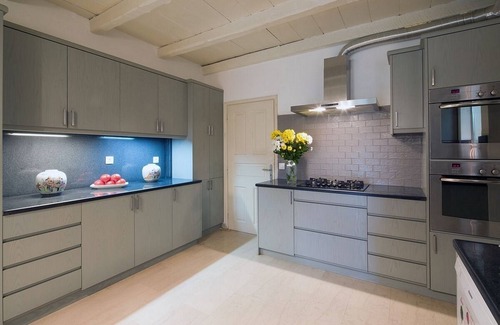 Gouvia Villa | Large Elegant Villa, Stunning Sea Front Position with Direct Access to Gouvia Beach, Pool & Gym!