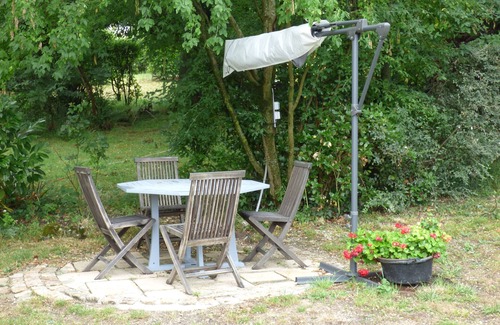 Blaye House | Large family home on three floors, inside a park of one hectare