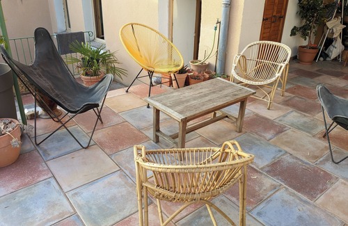 Chabeuil House | Large family house, sleeps many, historic center Chabeuil