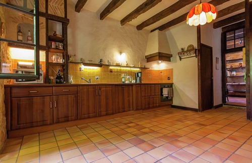 Nantheuil House | Large farmhouse with private garden