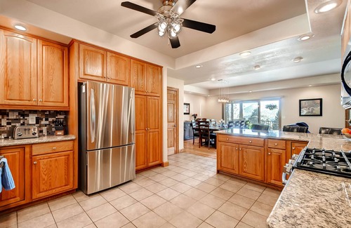 Estes Park House | Large Fun-Filled Family Mountain Home