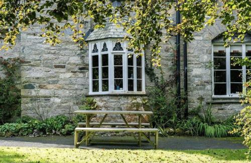 Saint Columb Major House | Large Grade II Listed House & Garden nr Beaches